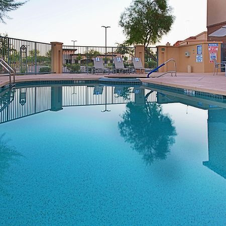 Holiday Inn & Suites Goodyear - West Phoenix Area By Ihg Tiện nghi bức ảnh