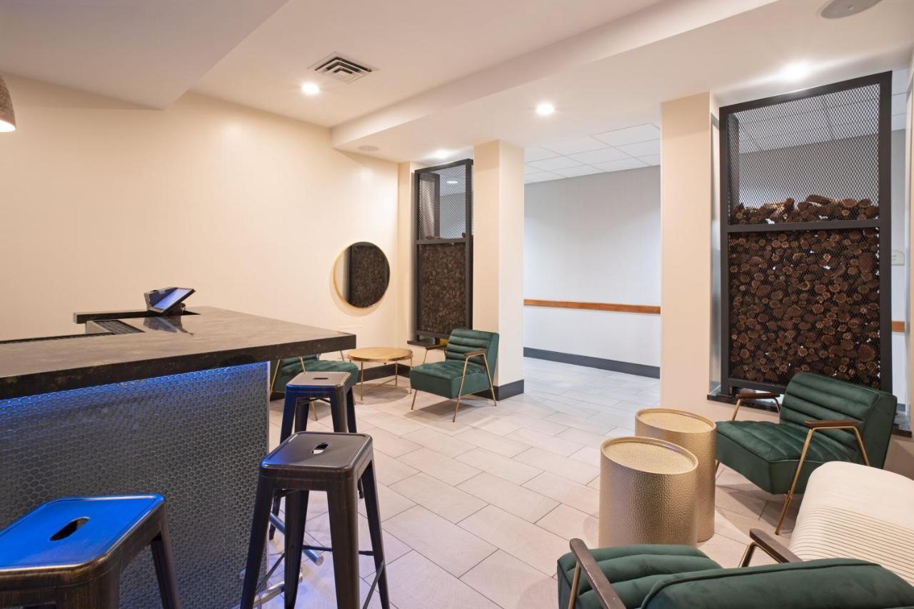 Holiday Inn & Suites Goodyear - West Phoenix Area By Ihg Ngoại thất bức ảnh
