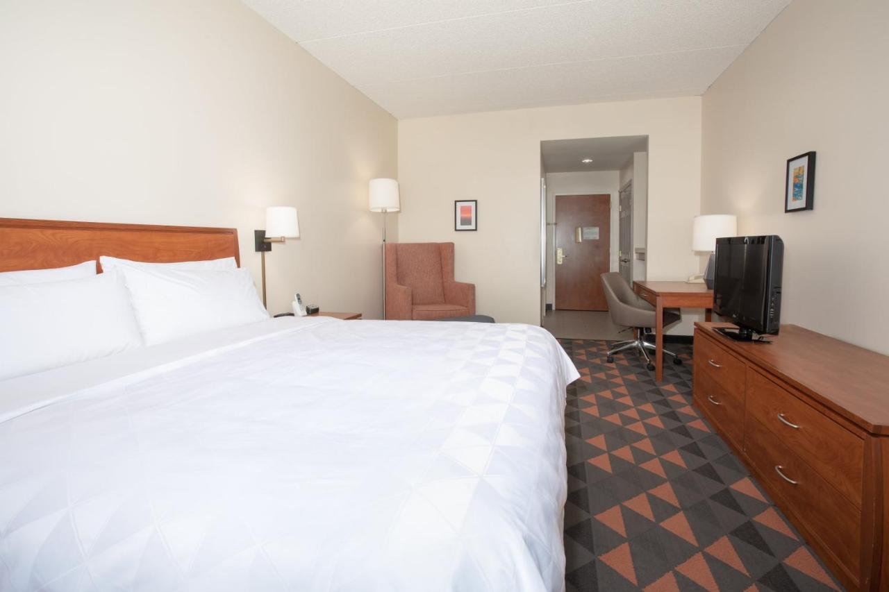 Holiday Inn & Suites Goodyear - West Phoenix Area By Ihg Ngoại thất bức ảnh