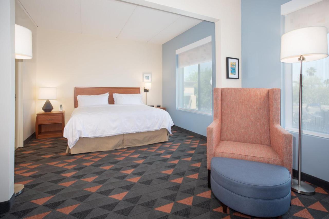 Holiday Inn & Suites Goodyear - West Phoenix Area By Ihg Ngoại thất bức ảnh