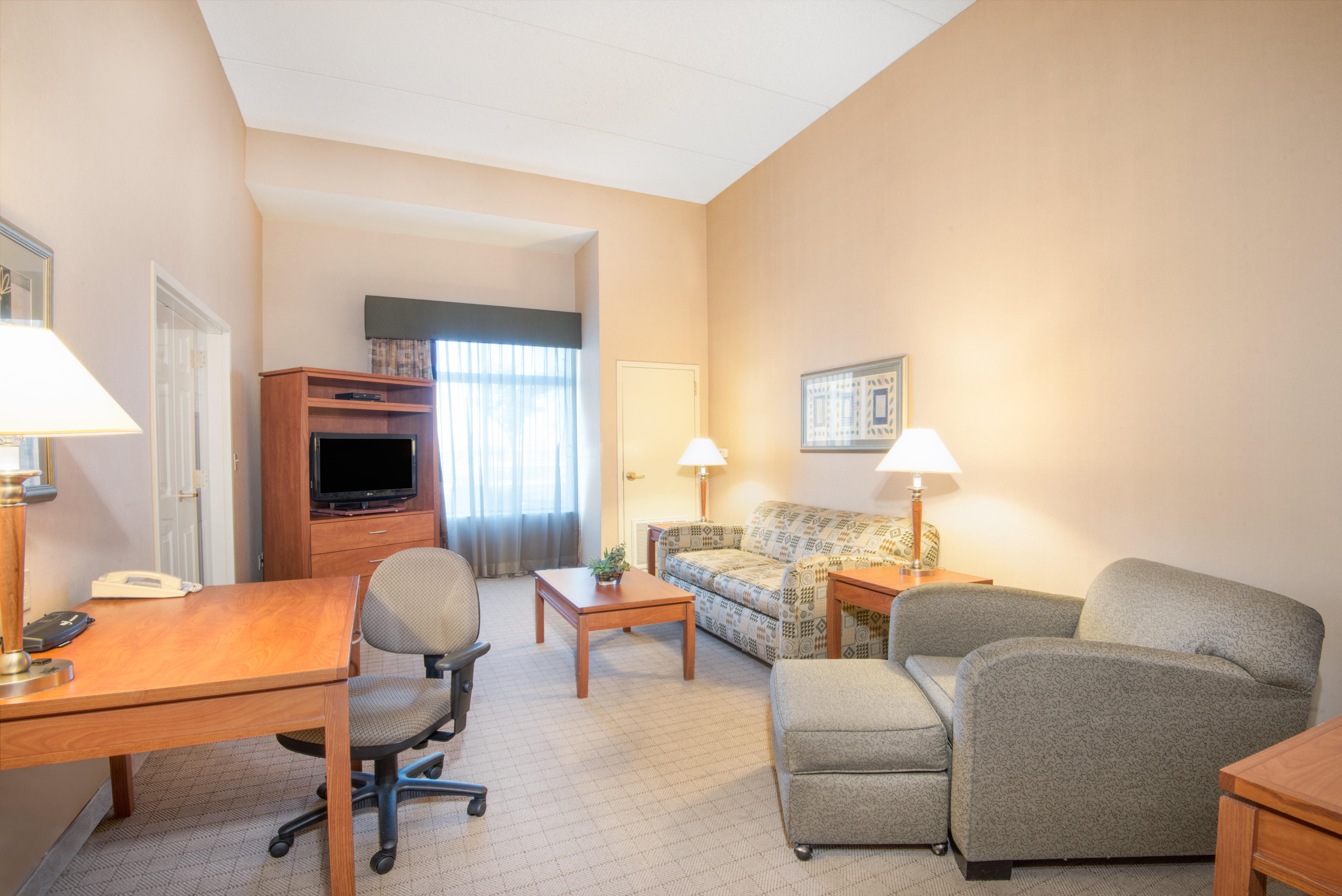 Holiday Inn & Suites Goodyear - West Phoenix Area By Ihg Ngoại thất bức ảnh