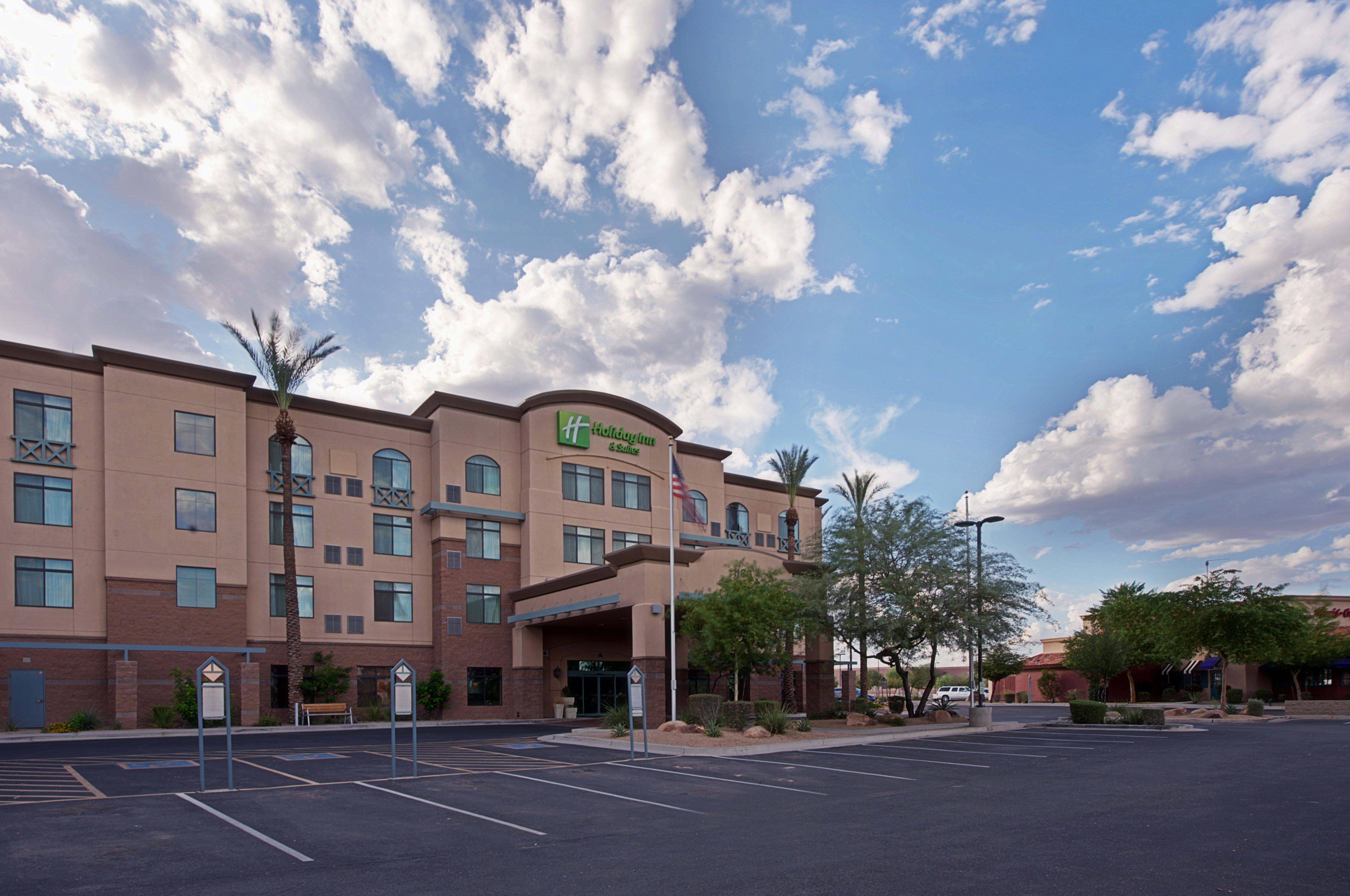 Holiday Inn & Suites Goodyear - West Phoenix Area By Ihg Ngoại thất bức ảnh
