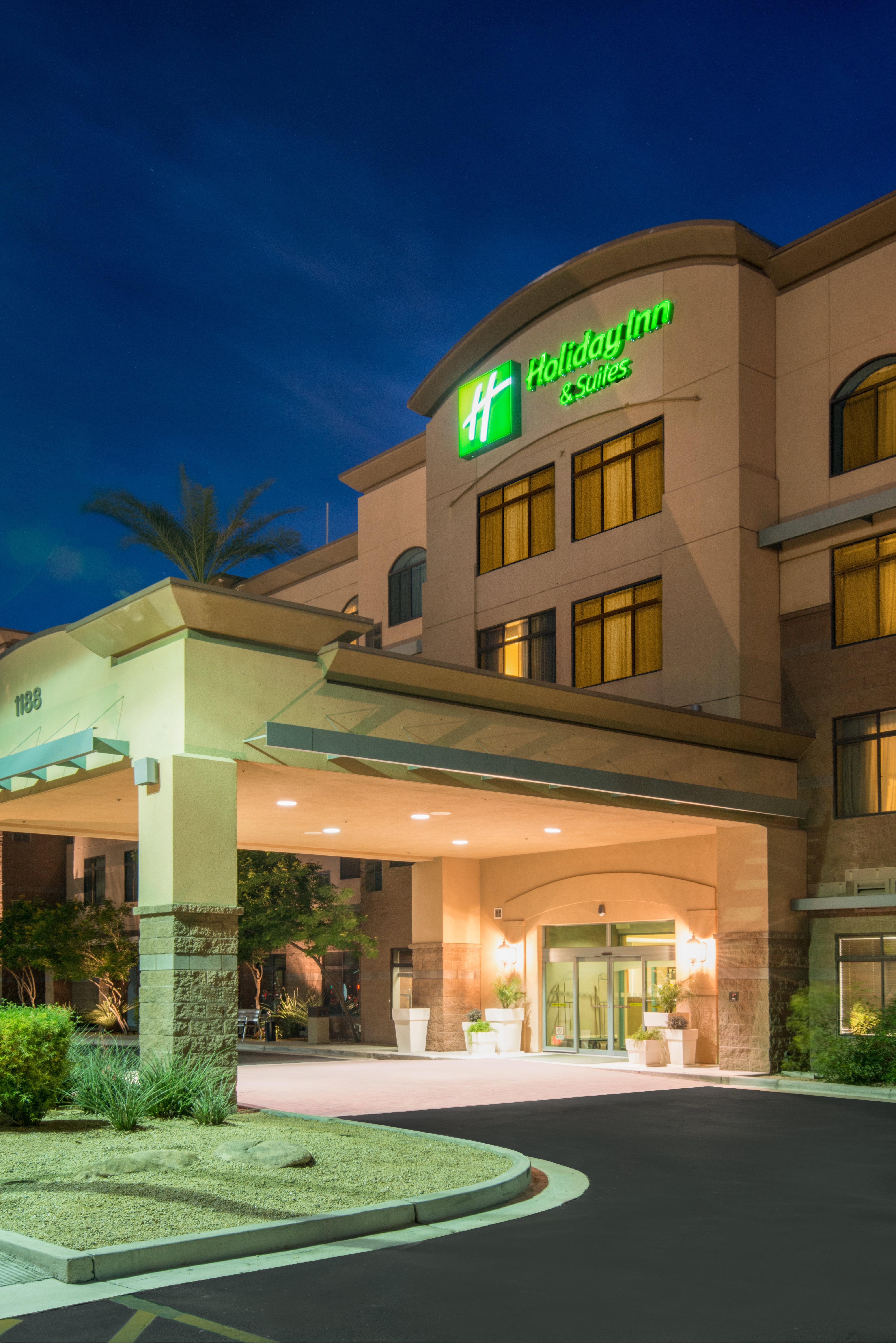 Holiday Inn & Suites Goodyear - West Phoenix Area By Ihg Ngoại thất bức ảnh