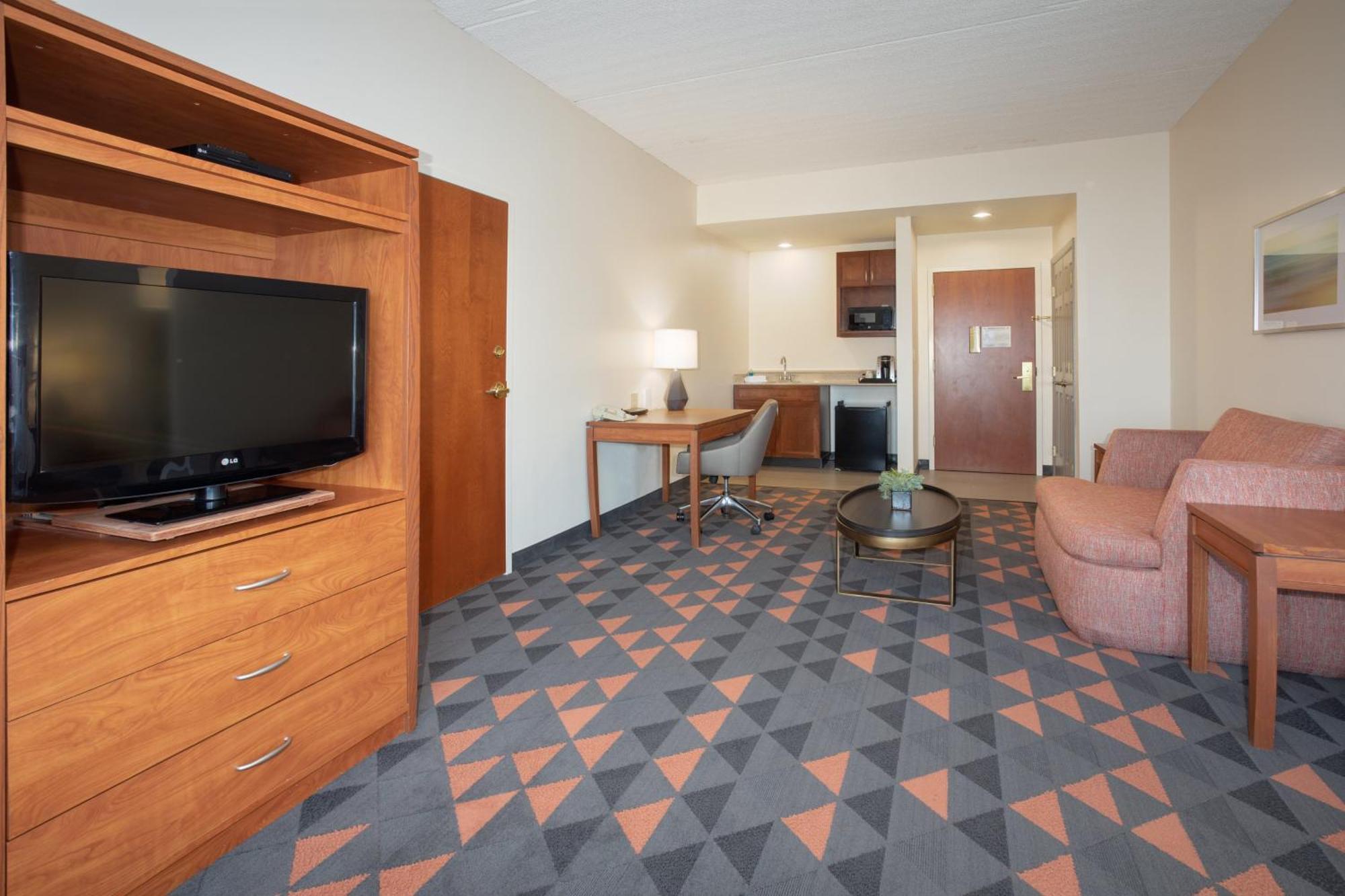 Holiday Inn & Suites Goodyear - West Phoenix Area By Ihg Ngoại thất bức ảnh